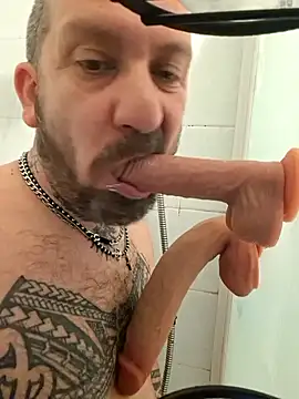 Snapshot of teddy79good chatting on 14, 2, 2026 teddy79good online show from 14, 2, 2026