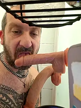 Snapshot of teddy79good chatting on 16, 3, 2026 teddy79good online show from 16, 3, 2026