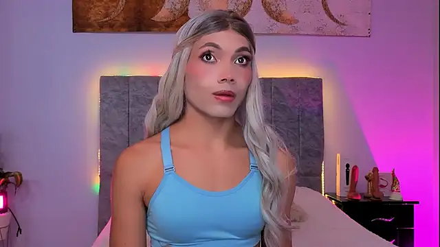 Megan Do Santos online show from 30, 11, 2025