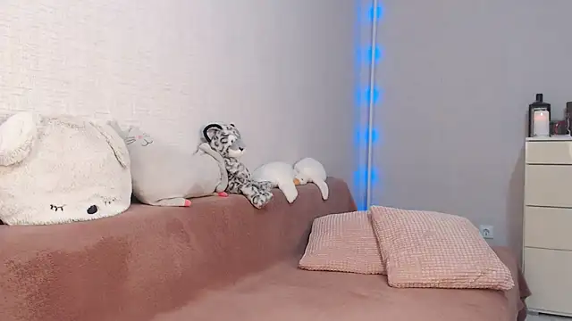 lovely hayley online show from 13, 11, 2025