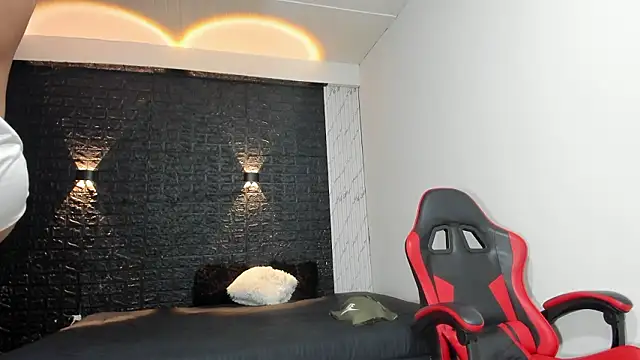 taurus boy1 online show from 13, 2, 2026