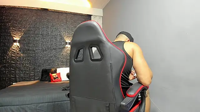 taurus boy1 online show from 30, 10, 2025