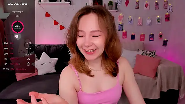 Snapshot of LanaBlu_ chatting on 28, 2, 2026 LanaBlu online show from 28, 2, 2026