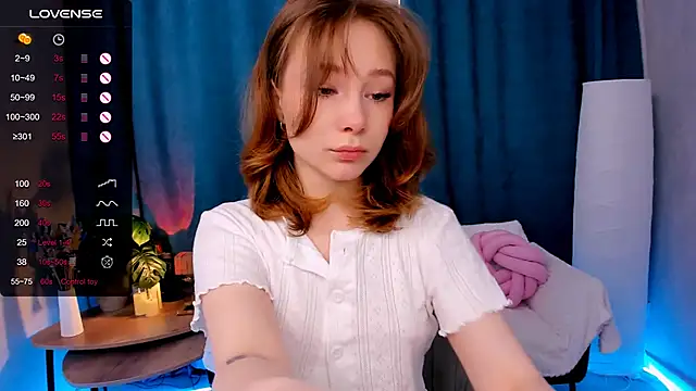 Snapshot of LanaBlu_ chatting on 2, 3, 2026 LanaBlu online show from 2, 3, 2026