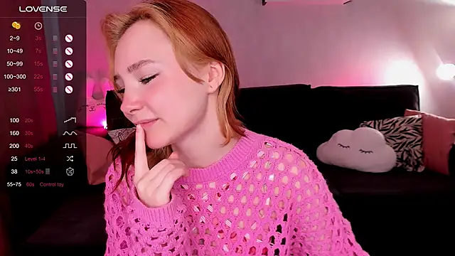 LanaBlu  online show from 18, 2, 2025