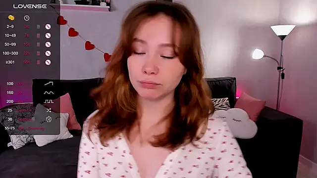 LanaBlu  online show from 20, 9, 2025