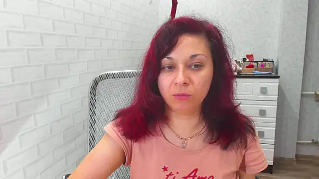 Snapshot of TeasyLana chatting on 9, 1, 2025 TeasyLana online show from 9, 1, 2025