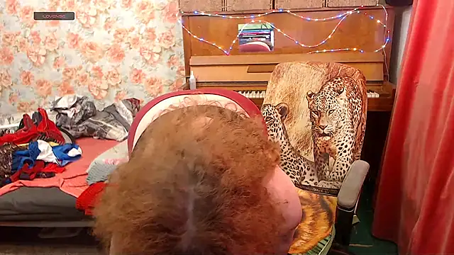 RoseRed69 online show from 10, 11, 2025