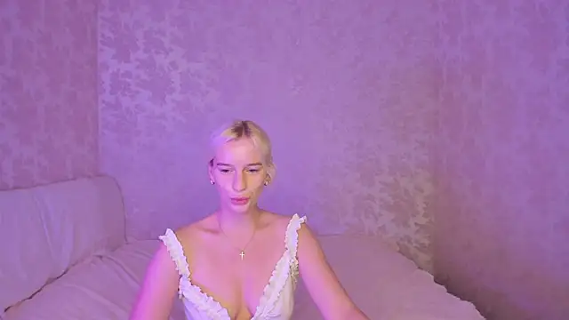 Amanda054 online show from 10, 9, 2025