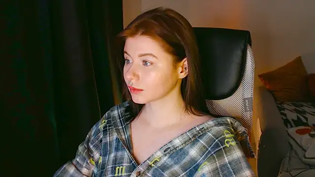 xoxoavi online show from 7, 1, 2025