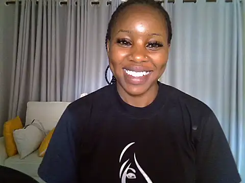 Snapshot of Queen_loveer chatting on 14, 3, 2026 Queen loveer online show from 14, 3, 2026