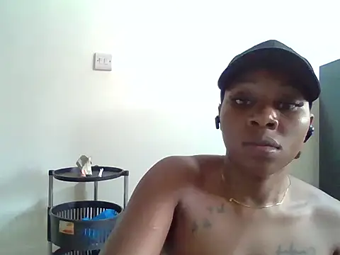 Queen loveer online show from 23, 2, 2026