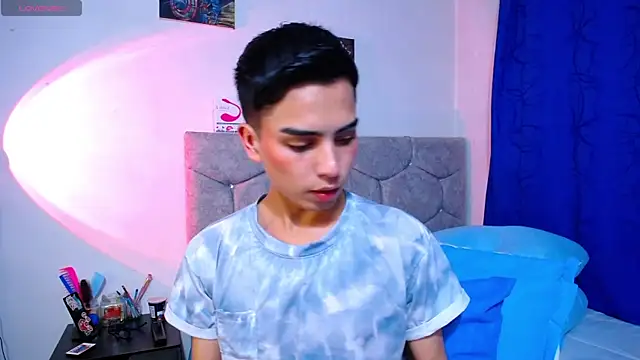 OwenBluee online show from 11, 11, 2025