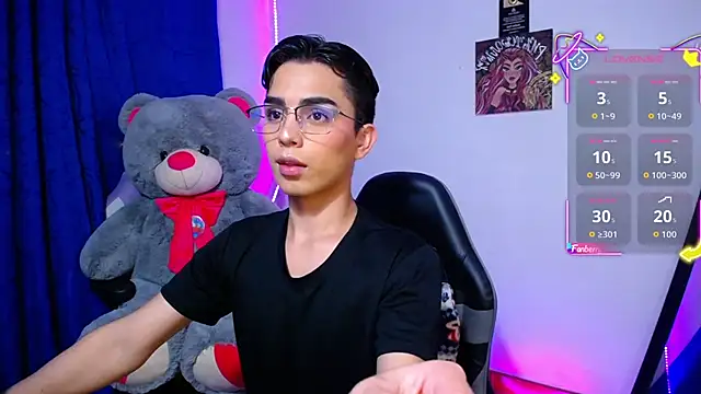 OwenBluee online show from 21, 6, 2026
