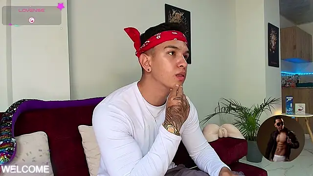 Taylor John online show from 8, 9, 2025