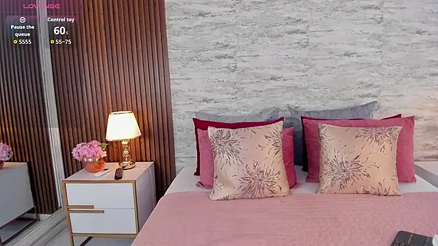 AndreaPink2024 online show from 30, 10, 2025