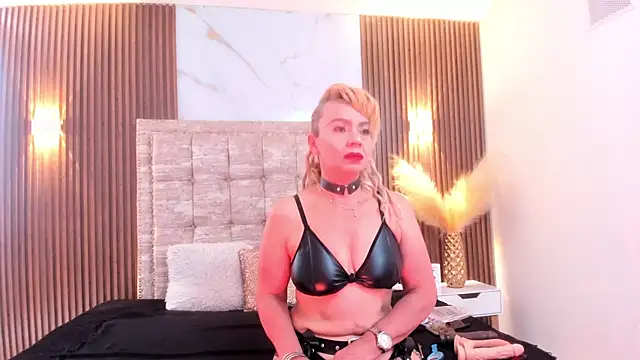 AnastasiaTaylor  online show from 11, 11, 2025