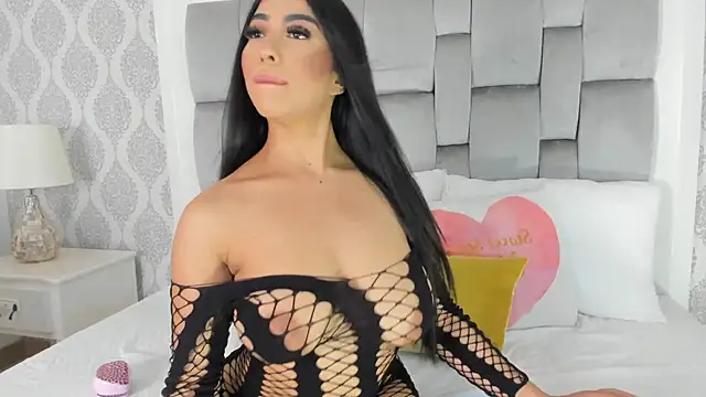 Kimberlin Cam  online show from 10, 2, 2026