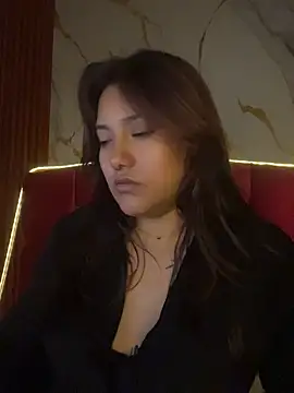 angellique 22 online show from 10, 4, 2026