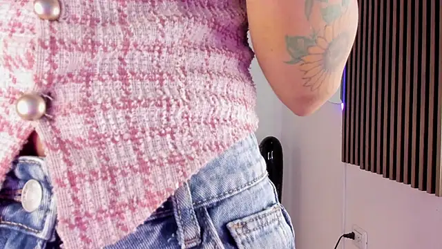 mia six66 online show from 13, 2, 2026