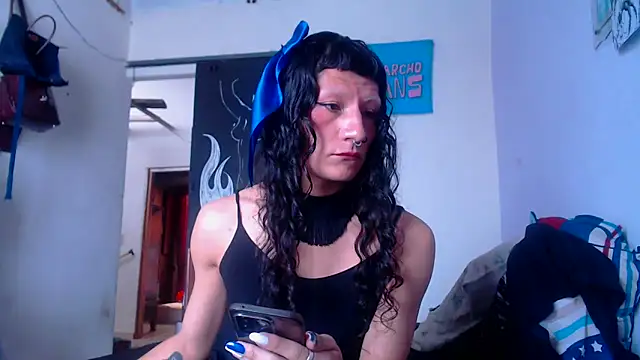 Zafiro subversiva online show from 15, 11, 2025