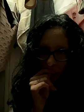 myloveforyouu online show from 5, 11, 2025