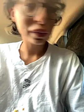 myloveforyouu online show from 28, 9, 2025