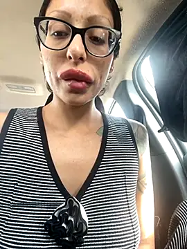 myloveforyouu online show from 9, 11, 2025