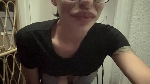 myloveforyouu online show from 16, 2, 2026