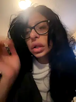 myloveforyouu online show from 4, 12, 2025