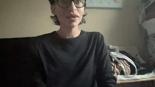 myloveforyouu online show from 6, 4, 2026