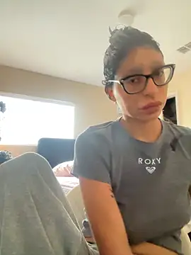 myloveforyouu online show from 6, 10, 2025