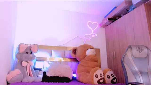 Lucidollts  online show from 23, 1, 2025