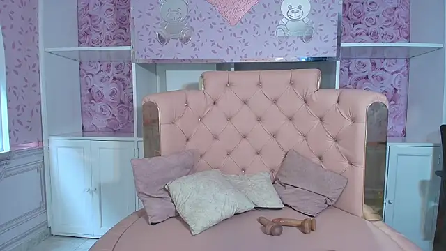 Bonnie  milf online show from 11, 3, 2025