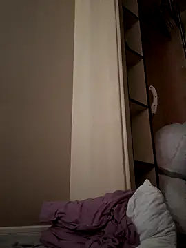 Snapshot of wrenlie chatting on 18, 9, 2025 wrenlie online show from 18, 9, 2025