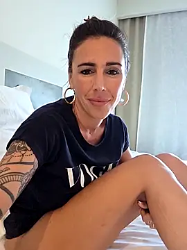 Klamsine online show from 27, 10, 2025