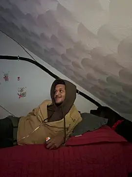 Snapshot of rayyymack chatting on 6, 2, 2026 rayyymack online show from 6, 2, 2026