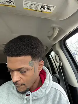 Snapshot of rayyymack chatting on 12, 3, 2026 rayyymack online show from 12, 3, 2026