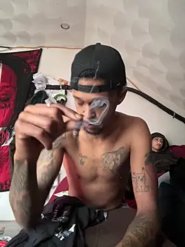 Snapshot of rayyymack chatting on 21, 2, 2026 rayyymack online show from 21, 2, 2026