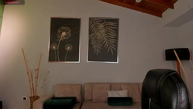 ValeriaRiveraX online show from 13, 1, 2026