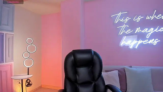 Snapshot of ValeriaRiveraX chatting on 9, 2, 2026 ValeriaRiveraX online show from 9, 2, 2026