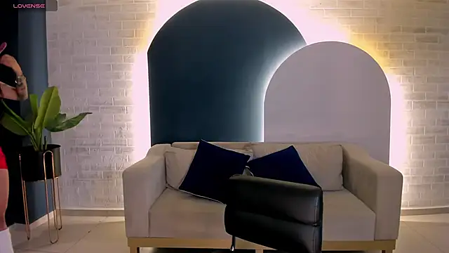 MariaHerrera  online show from 28, 11, 2025