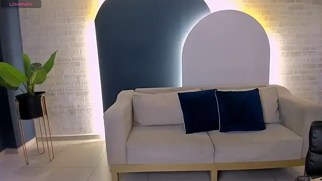 MariaHerrera  online show from 22, 11, 2025