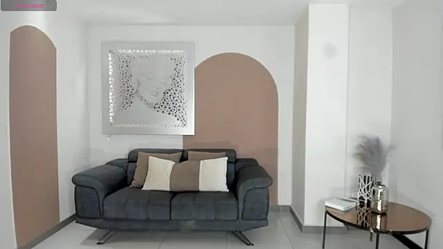 Snapshot of MariaHerrera_ chatting on 20, 7, 2026 MariaHerrera online show from 20, 7, 2026