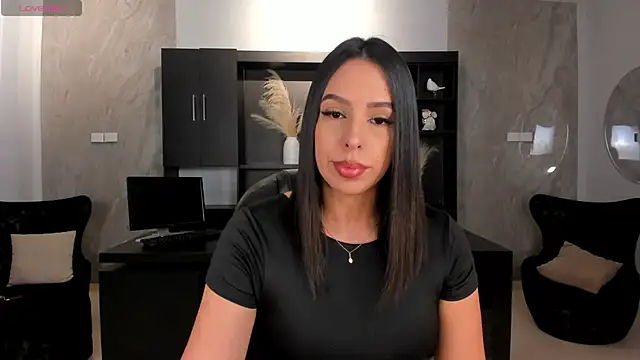 KatieStonne online show from 5, 10, 2025