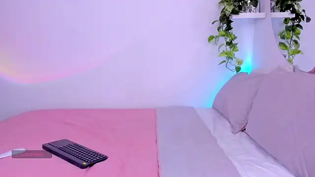 Catbaby888  online show from 26, 9, 2025