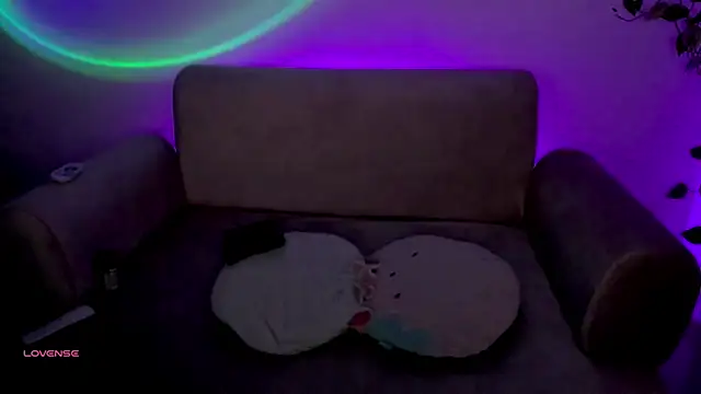 Catbaby888  online show from 25, 10, 2025