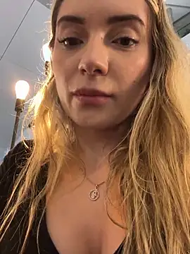 mariablonde  online show from 6, 3, 2026