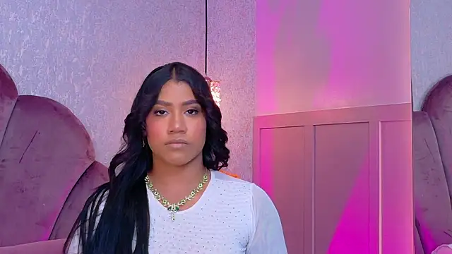 Salome Diaz  online show from 3, 3, 2026