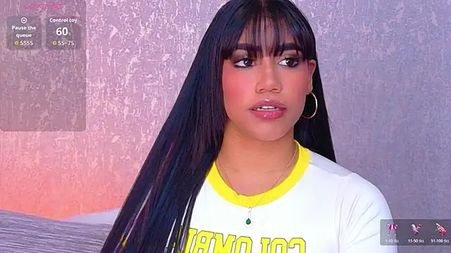 Salome Diaz  online show from 18, 6, 2026